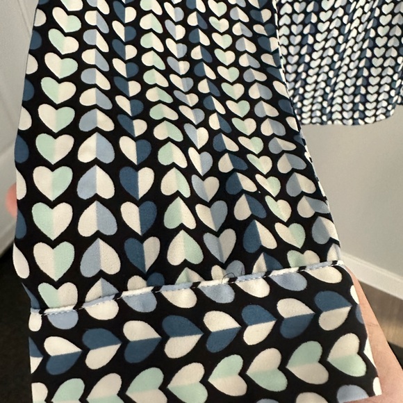 V-Neck Blouse - Picture 7 of 7